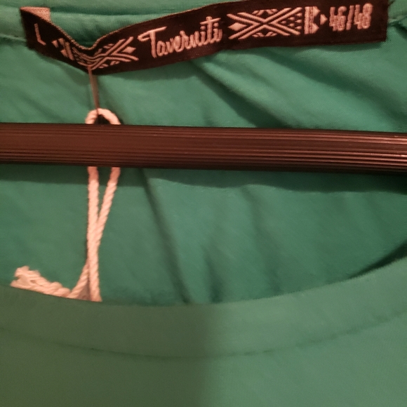 BNWT Women's Taverniti LS Shirt, Beautiful Shade of Aquamarine - Picture 3 of 9